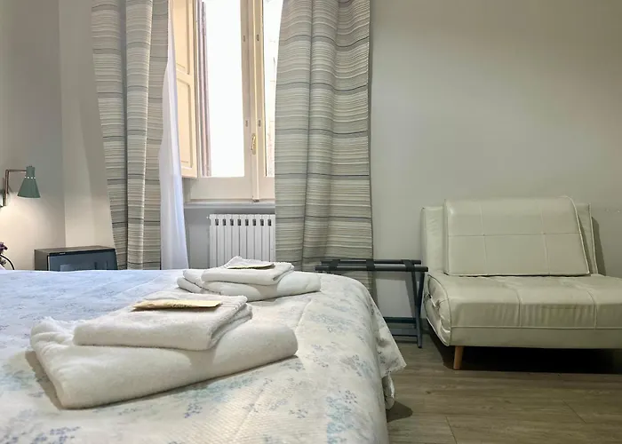 Santi Quattro Al Colosseo Bed & Breakfast Roma